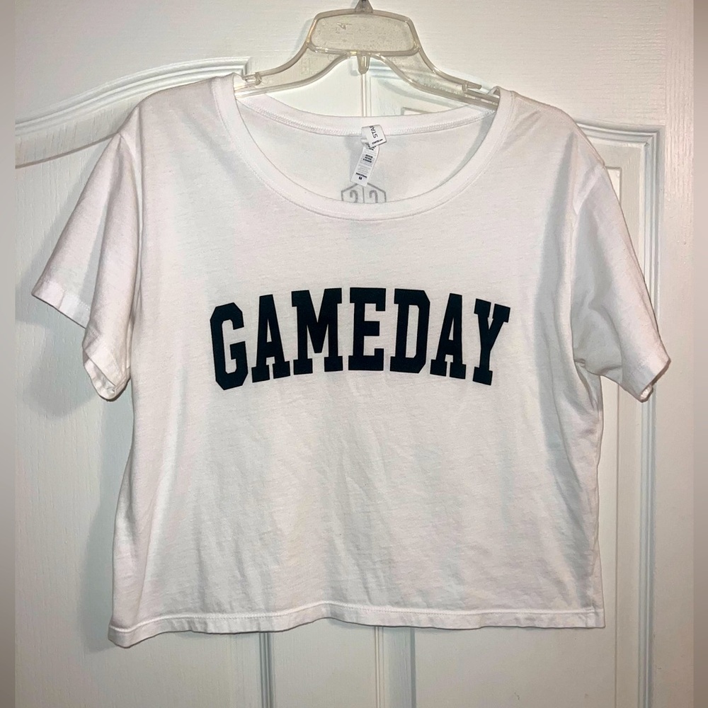 GAMEDAY cropped tee